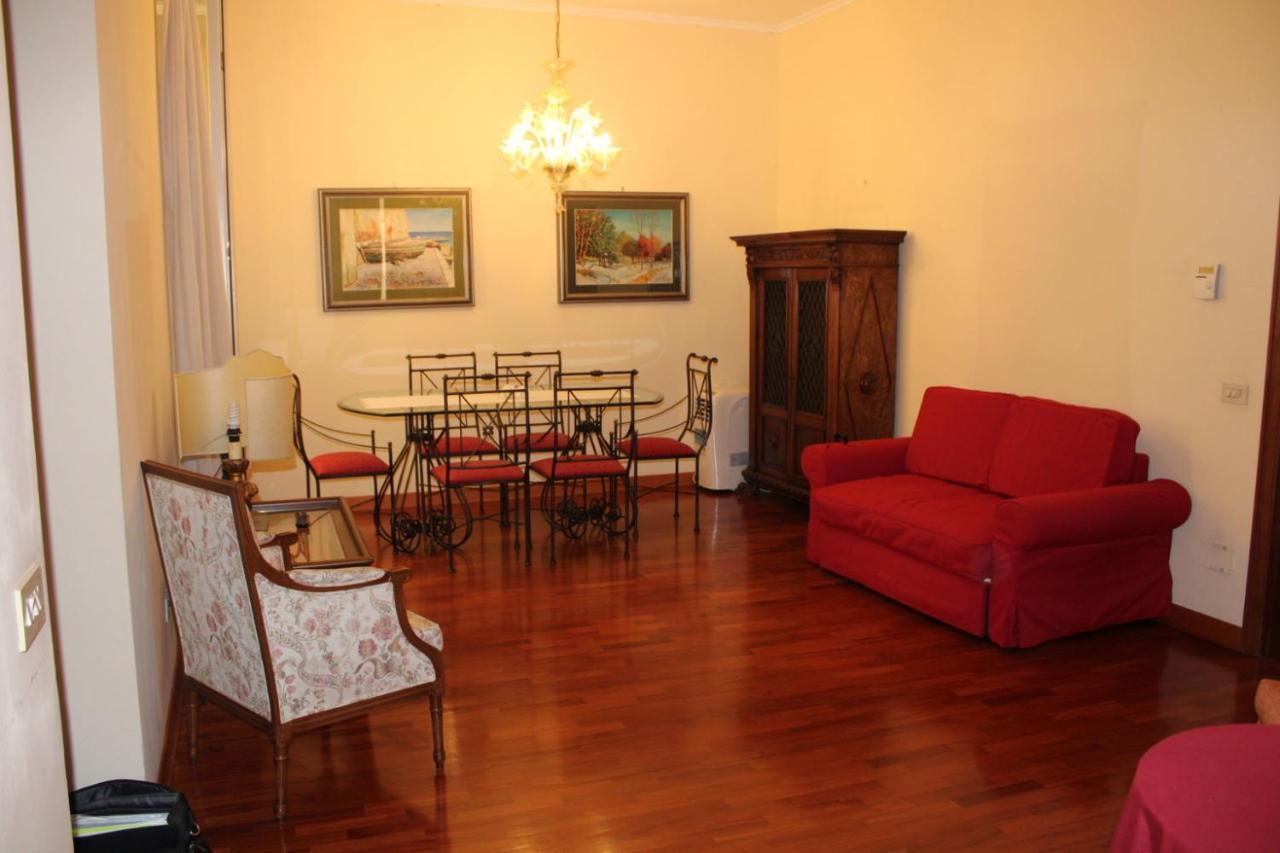 Colosseum New Charming Apartment Roma Dış mekan fotoğraf
