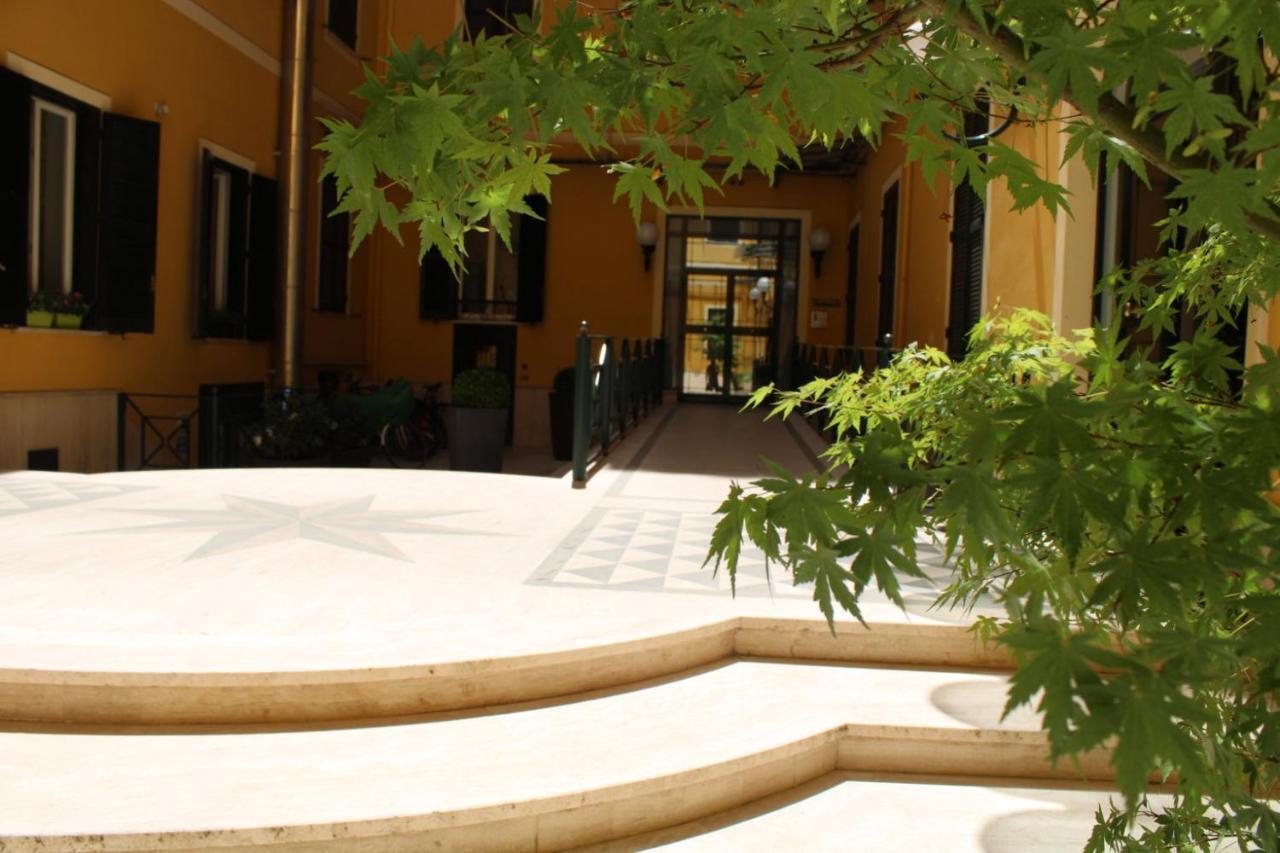 Colosseum New Charming Apartment Roma Dış mekan fotoğraf